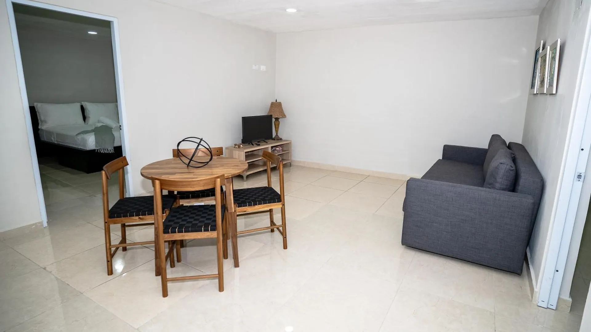 Aparthotel Apartamentos Roman Santo Domingo
